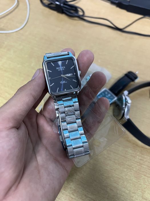 Наручные часы tissot hublot rolex