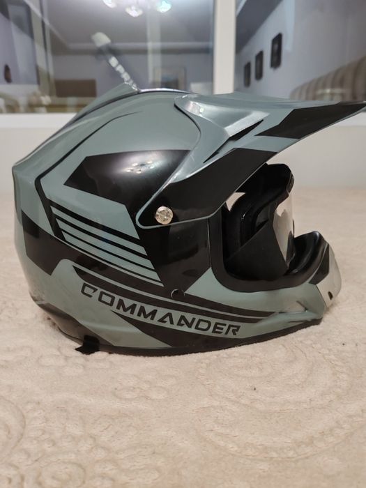 Каска за велосипед, мото,атв,тротинетка Commander