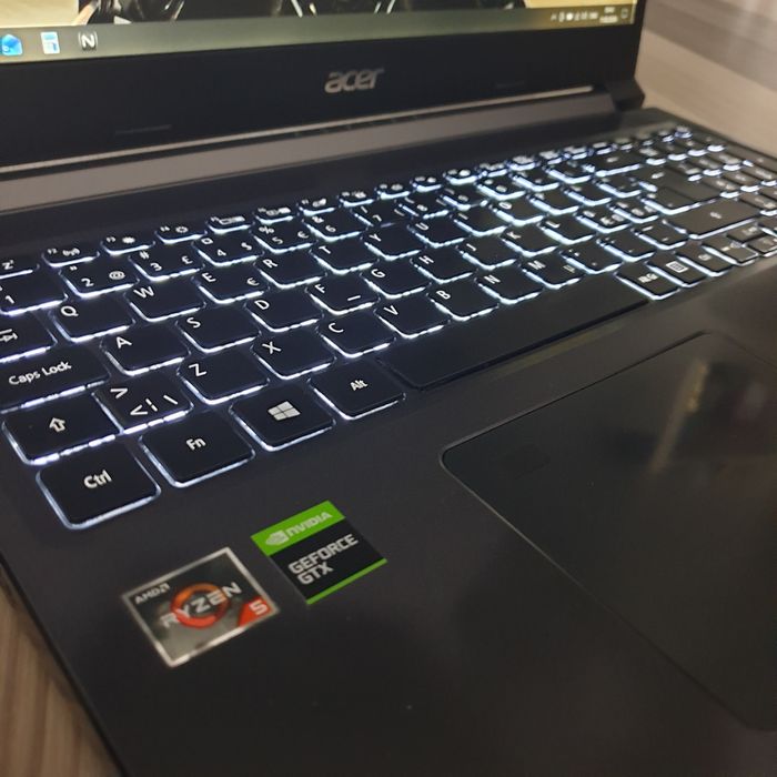 Laptop Gaming Acer Aspire Gaming  2022 Nitro Edition