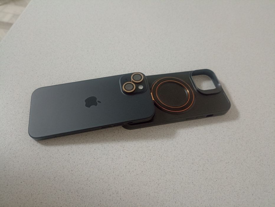 Продам айфон 15 128GB