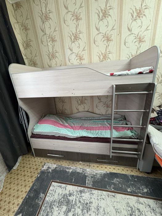 Продам крова двухъярустную