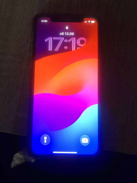 Iphone 11 pro в много добро състояние