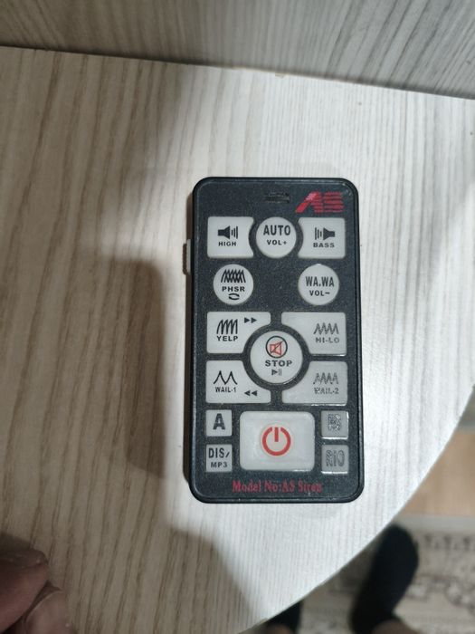 Пульт от громкоговорителя