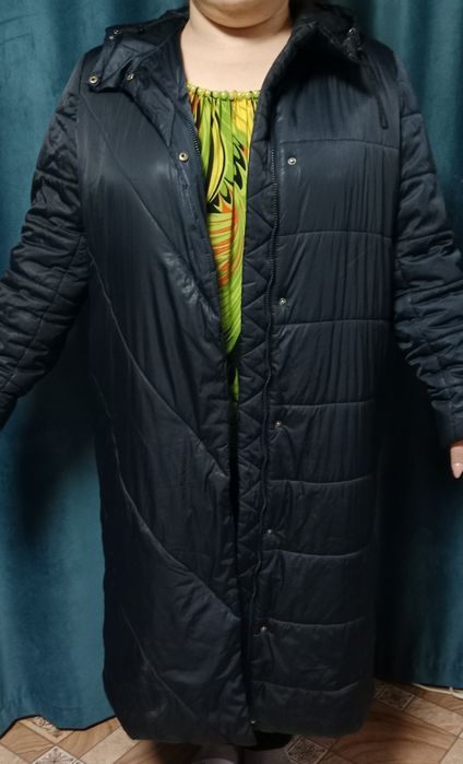 Отдам даром одежды от 52-62 размера