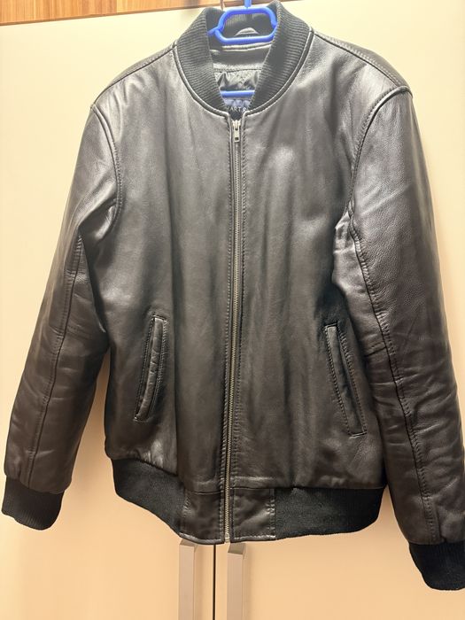 Geaca de piele M noua impecabila !