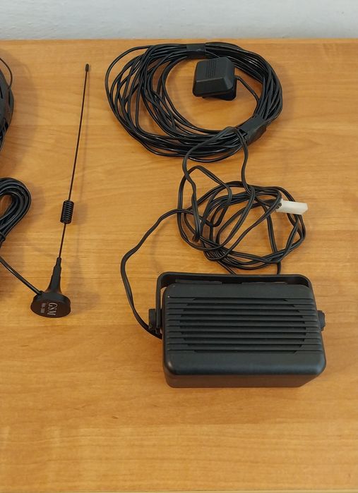 Motorola international 2700 автомобильный телефон