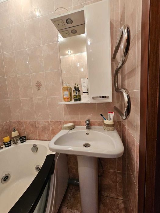 3 ех Хакимжанова