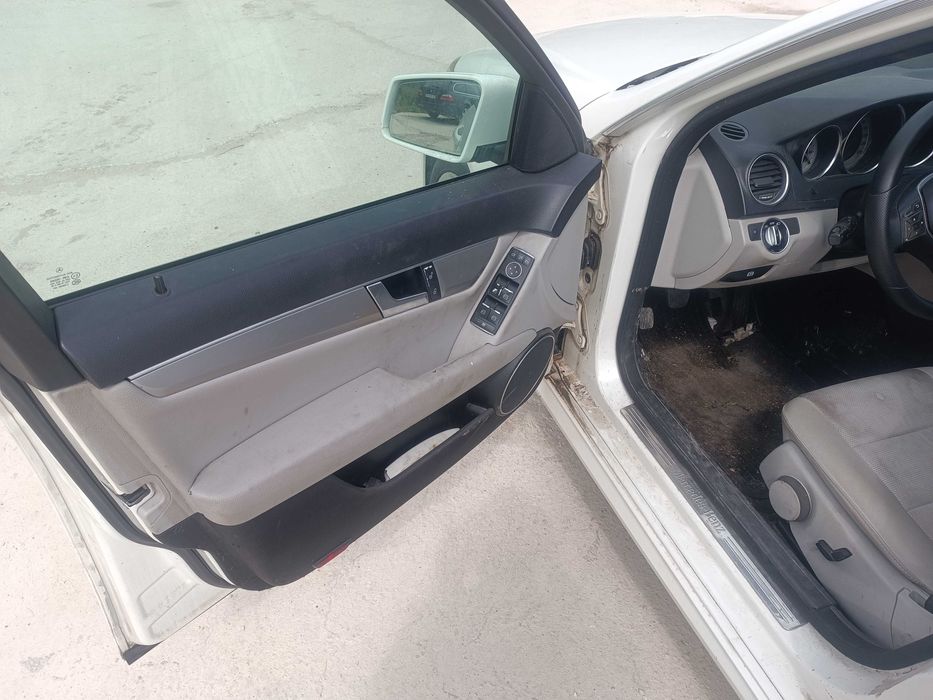 Мерцедес C220 / Mercedes  C class  W204 - на части