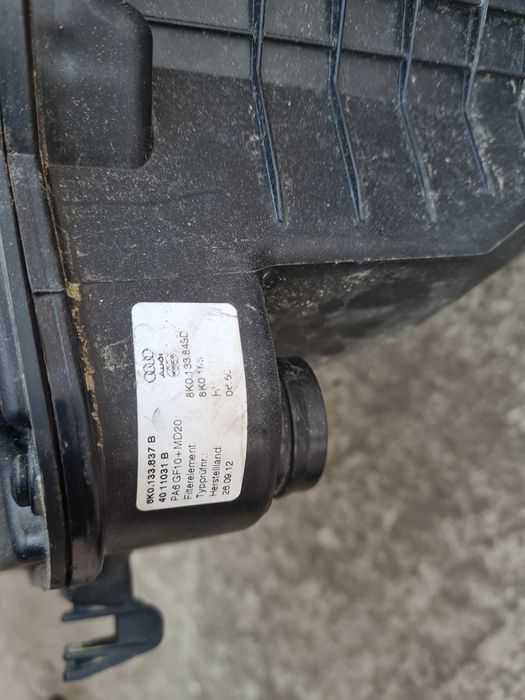 Carcasa filtru aer Audi A4 B8.5