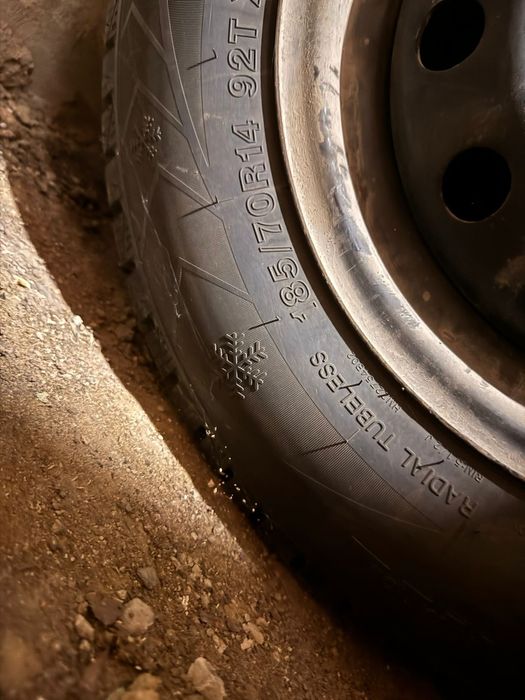 Продам колеса с дисками