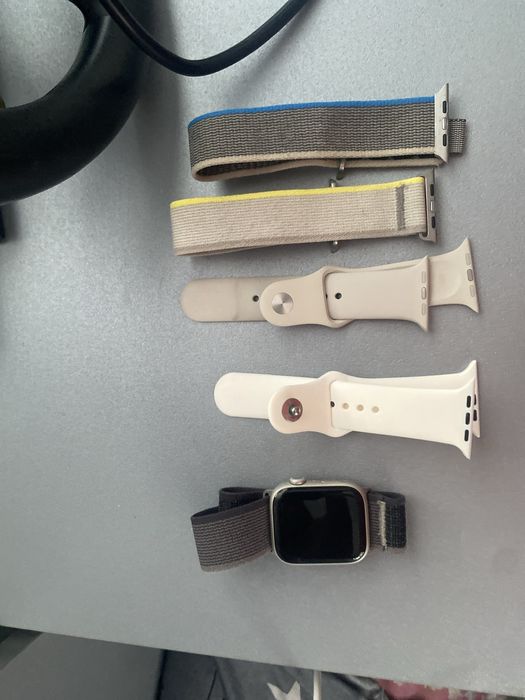 Apple watch series 8