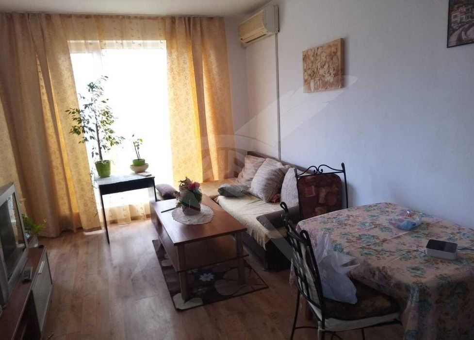 Двустаен - Сарафово