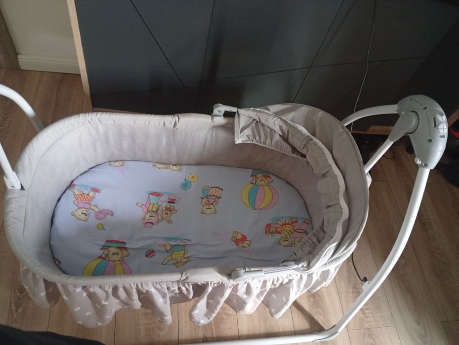 Vând pătuț pentru bebe!