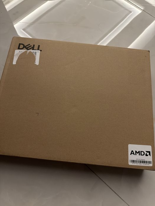 DELL 15 ADM 7  7730U processor 16gb 1Tb