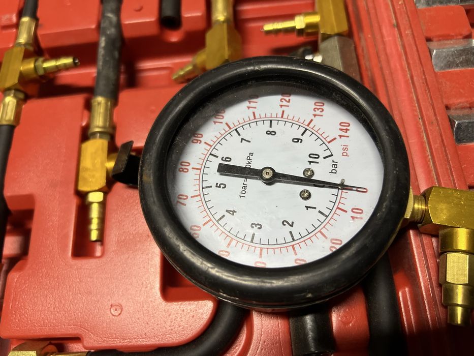 Измеритель давления топлива