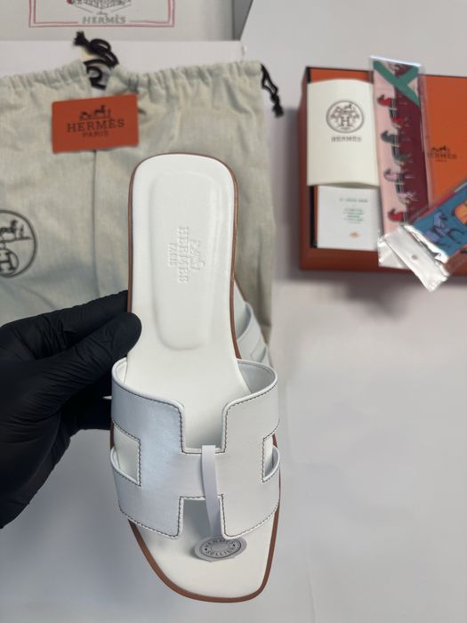 *PREMIUM* Papuci Hermès , Full Box, Mărimi 35/41 , 100% Piele Naturală