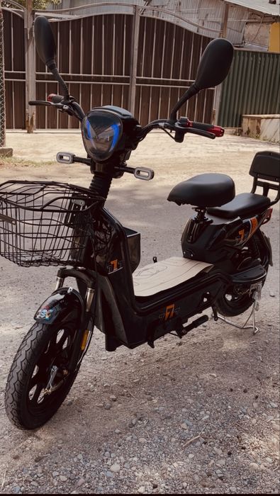 Скутер 777 в продаже