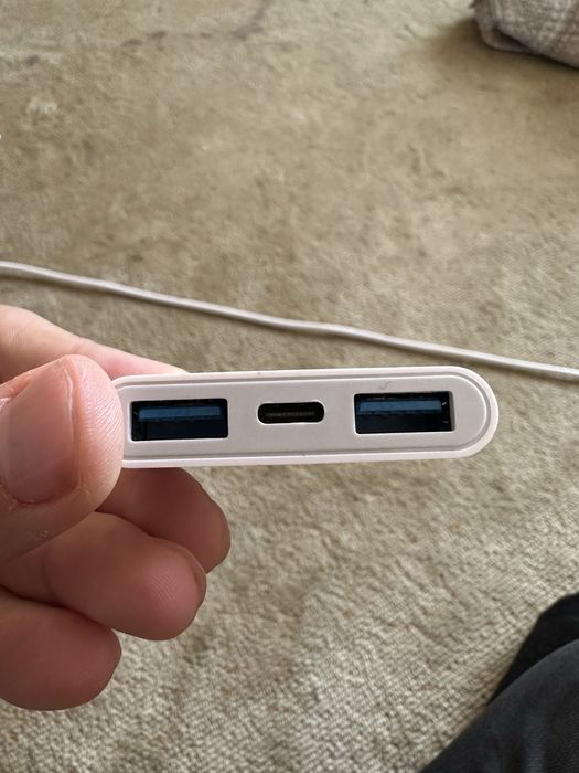 USB-C HUB adapter – 2 ta USB + 1 ta Type-C