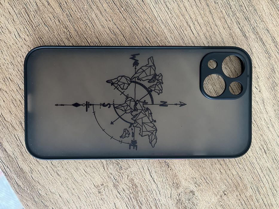 Чехлы на 13 айфон