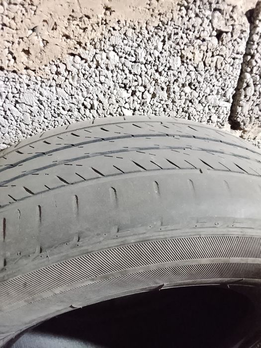 Продам шины резины 4сразу в комплекте летные