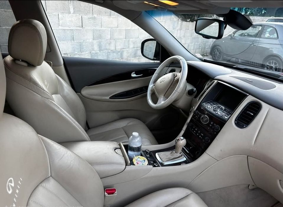 INFINITI EX30, 4X4, 3.0D, 235 k.c.