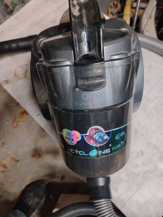 Продам пылесос 2