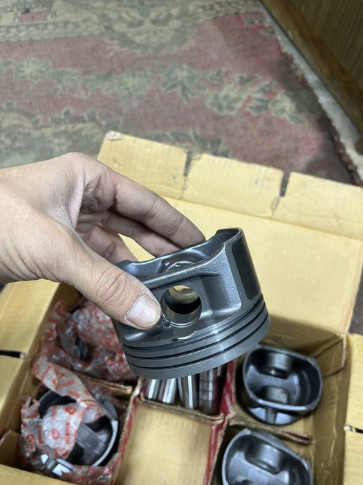 Поршня на мерседес м112