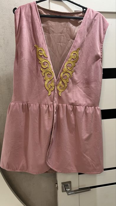 Национальная жилетка