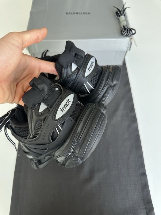 Pantofi Balenciaga Track