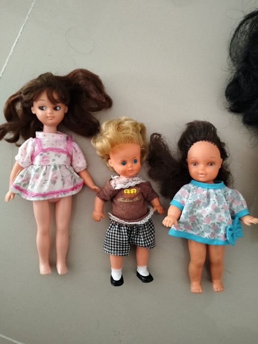 Păpuși vechi  diferite