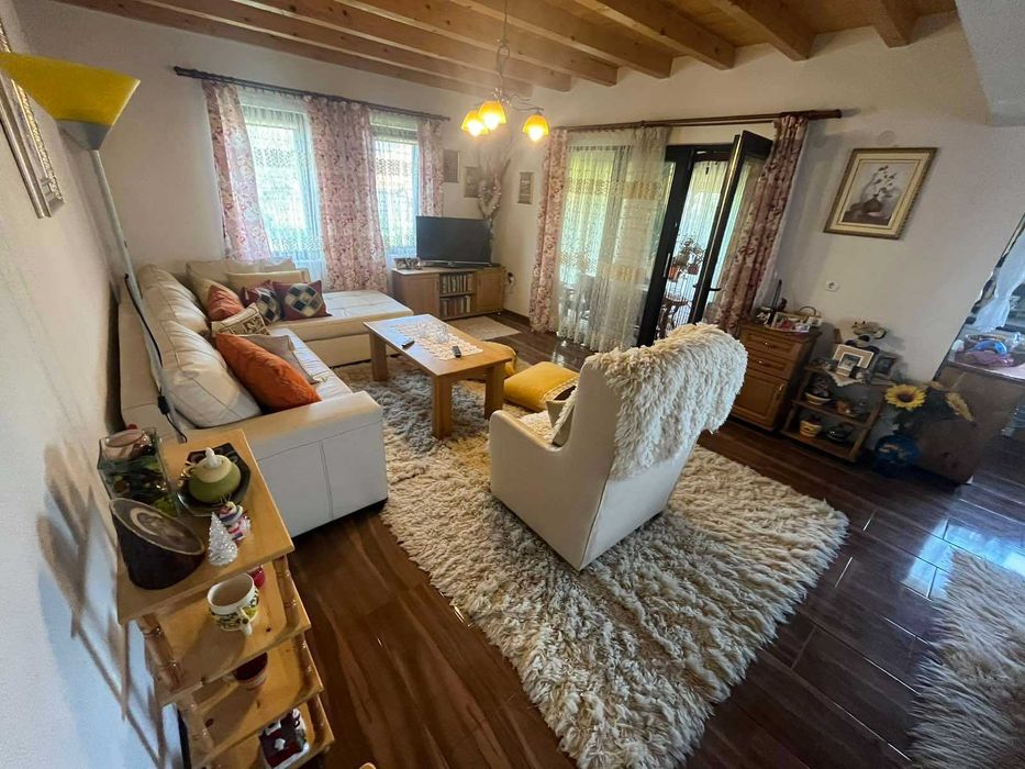 Продава се Къща в Велинград - 165 кв.м за 1200 €/кв.м - Снимка #3