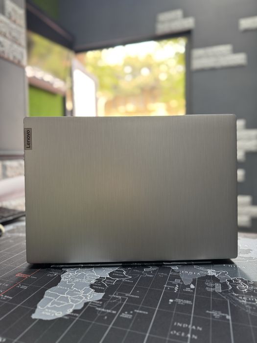 Lenovo Athlon Silver ноутбук