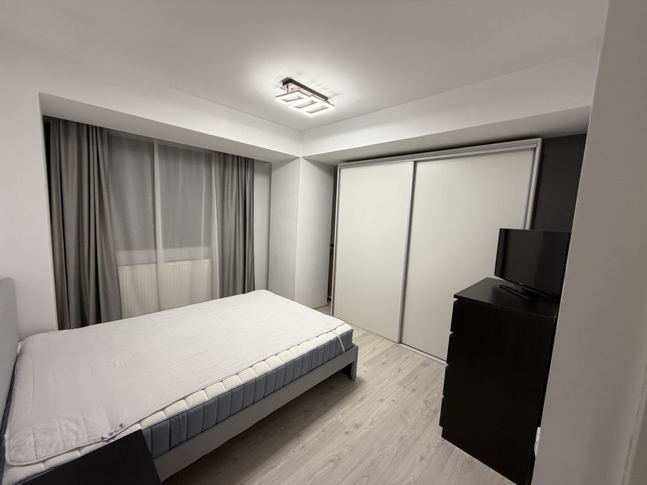 Inchiriez apartament cu 2 camere
