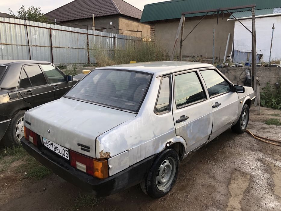 ваз 21099 продаю срочно