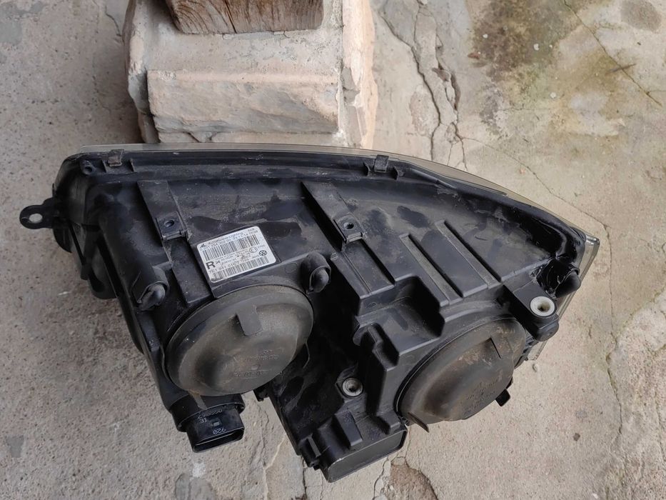 Фар VW Transporter T5 Face Cravelle Multivan десен / Фар Транспортер