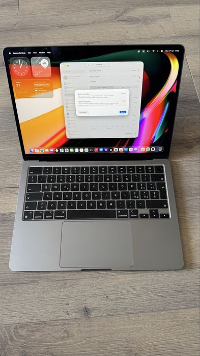 Macbook air    M2