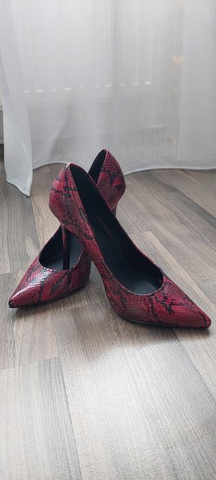 Pantofi dama  eleganti