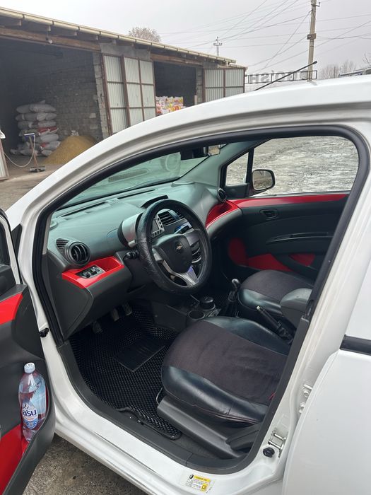 Chevrolet Spark sotiladi 2010 yil