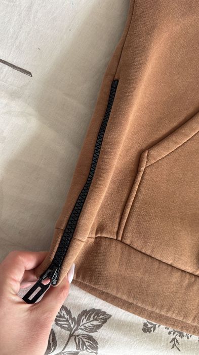 Продаю одежду для подростков