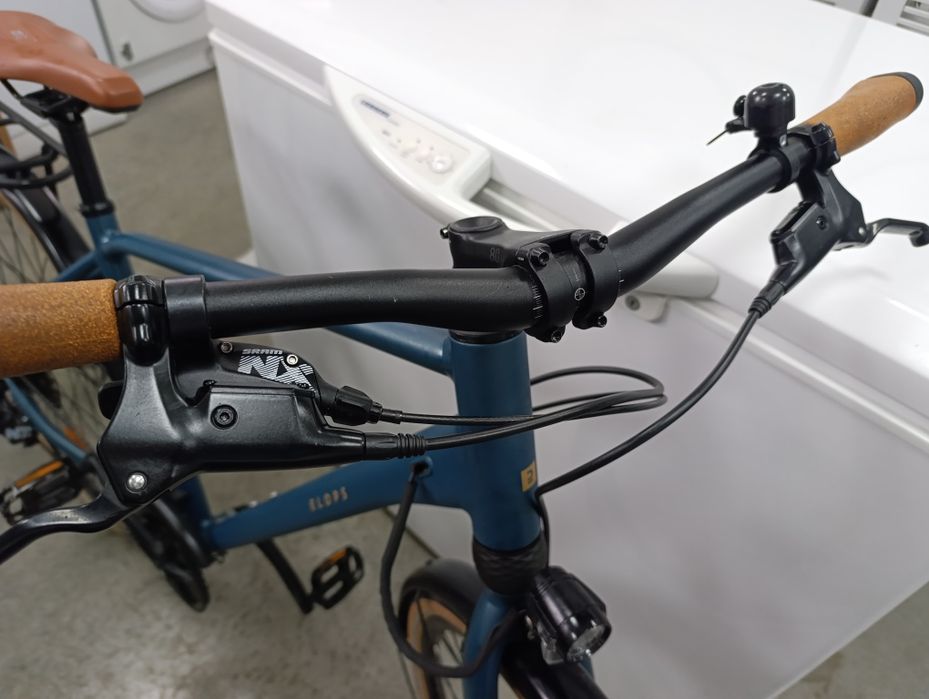 Градски велосипед ELOPS LONGUE DISTANCE 900 размер: 28/М