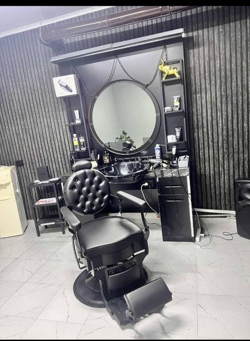 Професионални  барбер столове-НОВИ