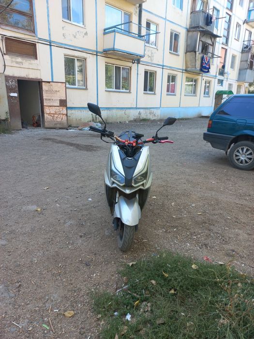 Продам мопед м10 веном