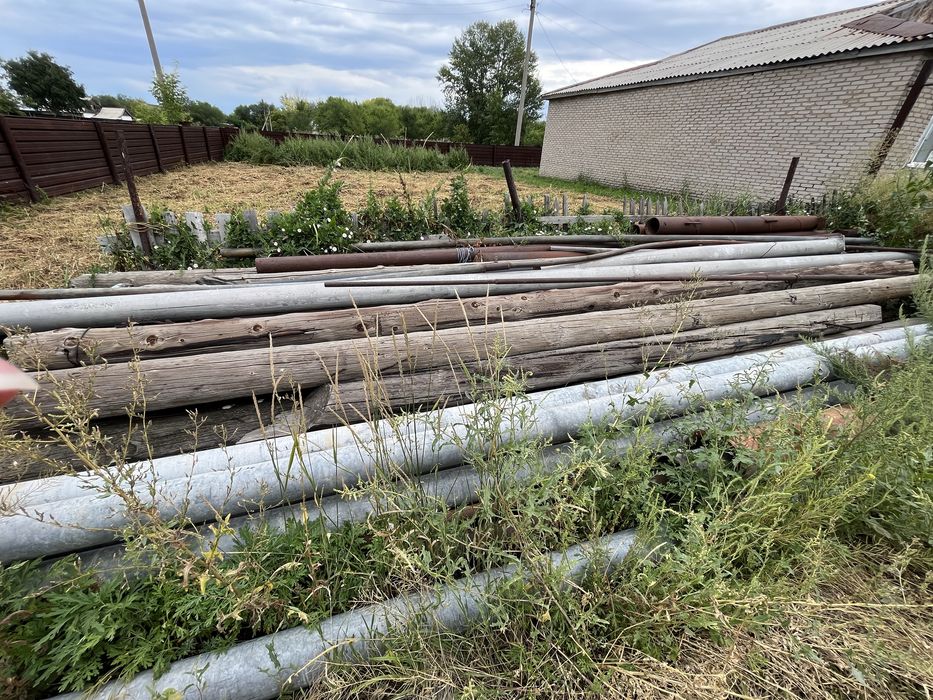 Деревянные столбы 5-6 метров