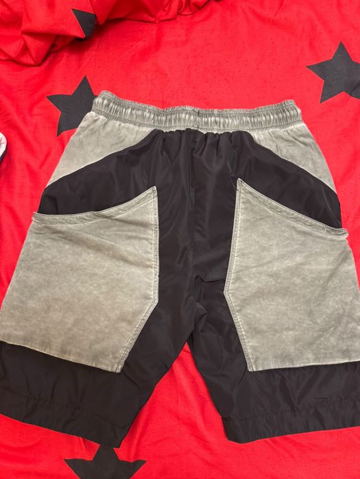 Къси панталони Luda