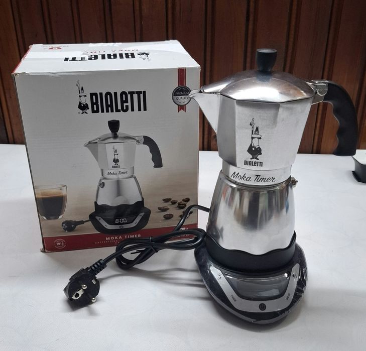Електрическа кафе машина Bialetti Moka Timer (365 W, сребриста)