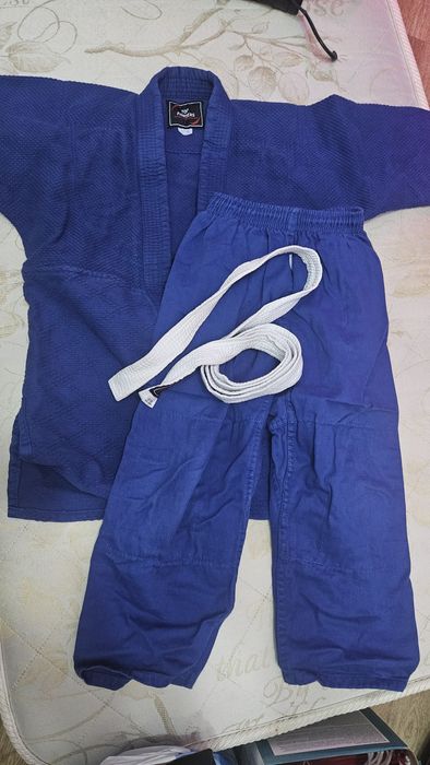 Продам Кимоно Дзюдо