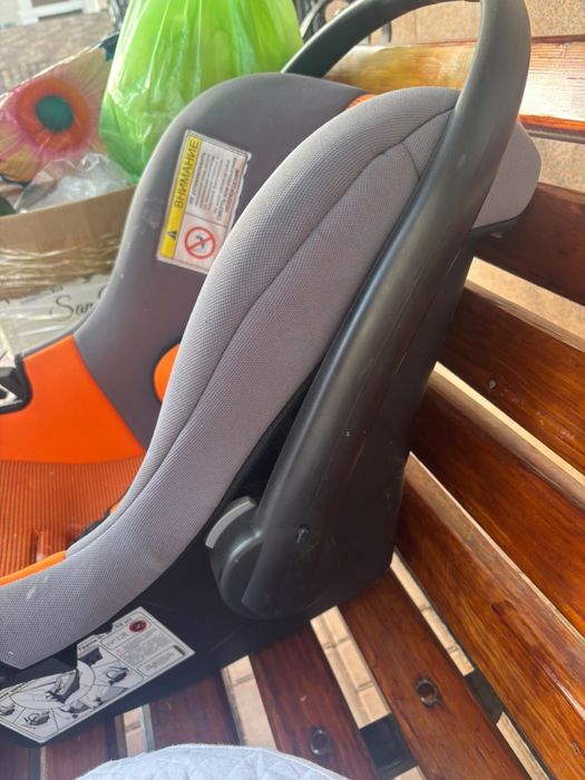 продается детское автокресло