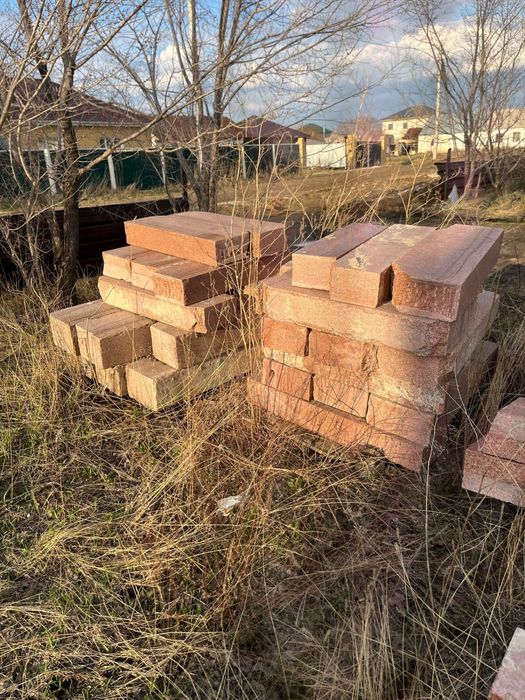 Гранитные бордюры