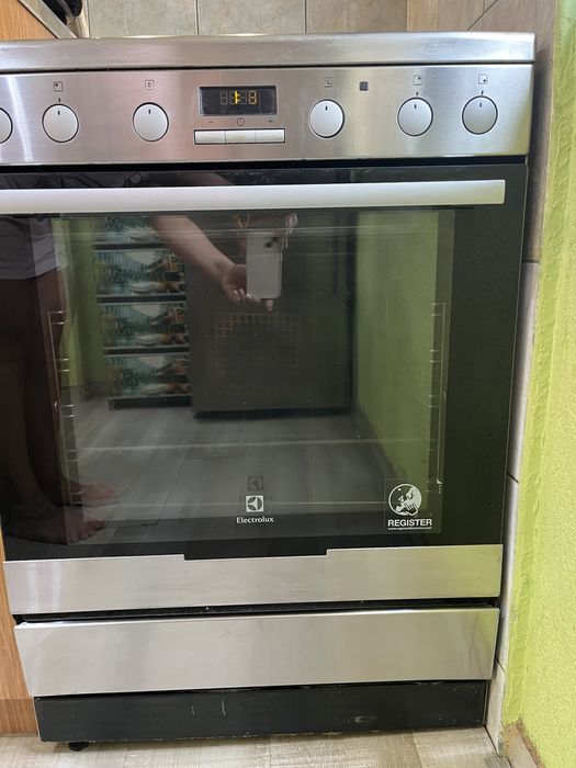 Фурна Electrolux