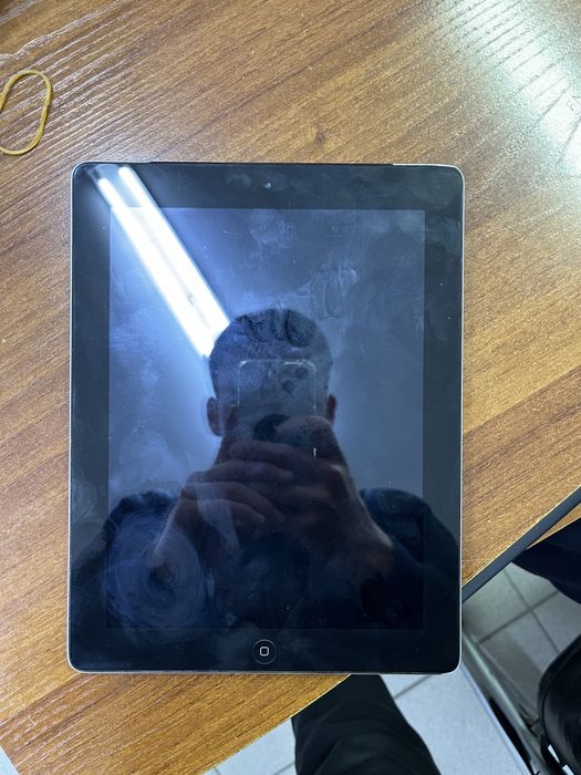 iPad 2 серый 64 Гб